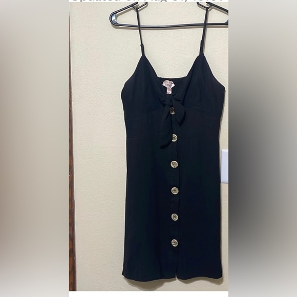 Willows & root Elegant Black Halter Dress - Picture 3 of 3